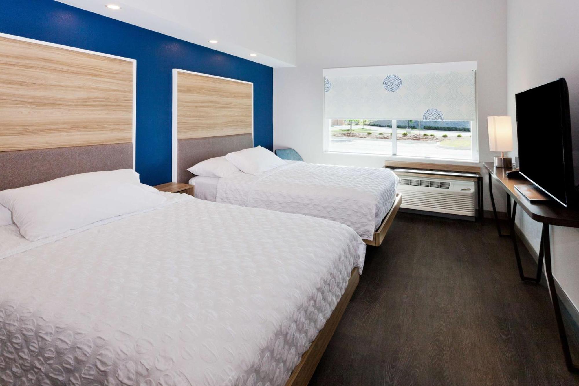 Tru By Hilton Hotel 3*
