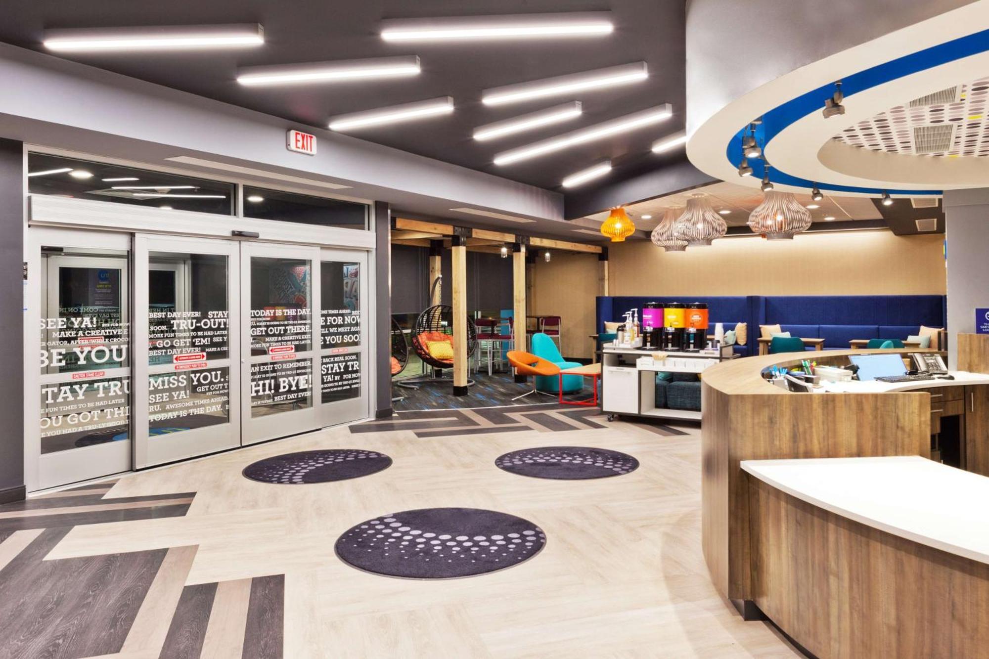 Hotel Tru By Hilton